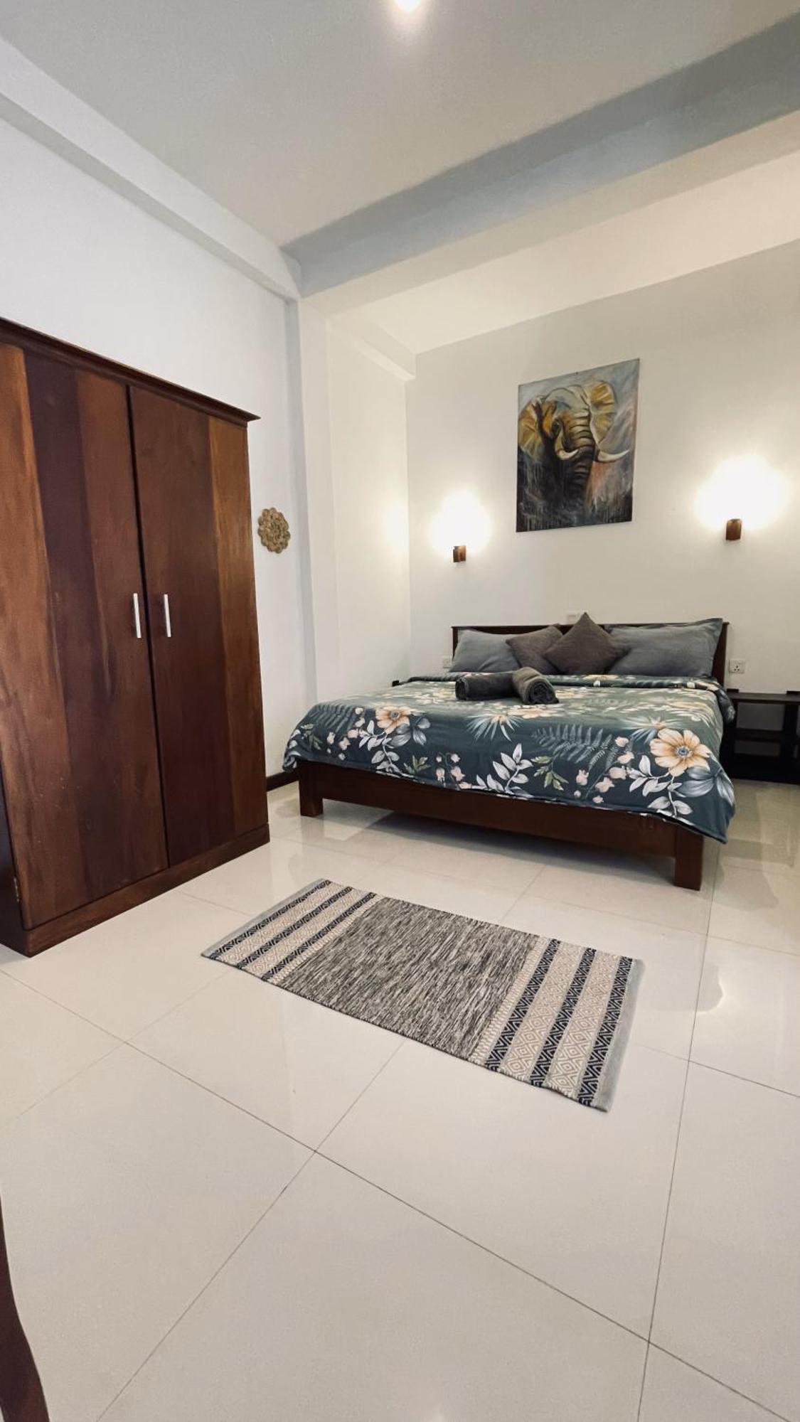 Horizon Inn By Oceanlife Surf Stay Weligama Exterior photo