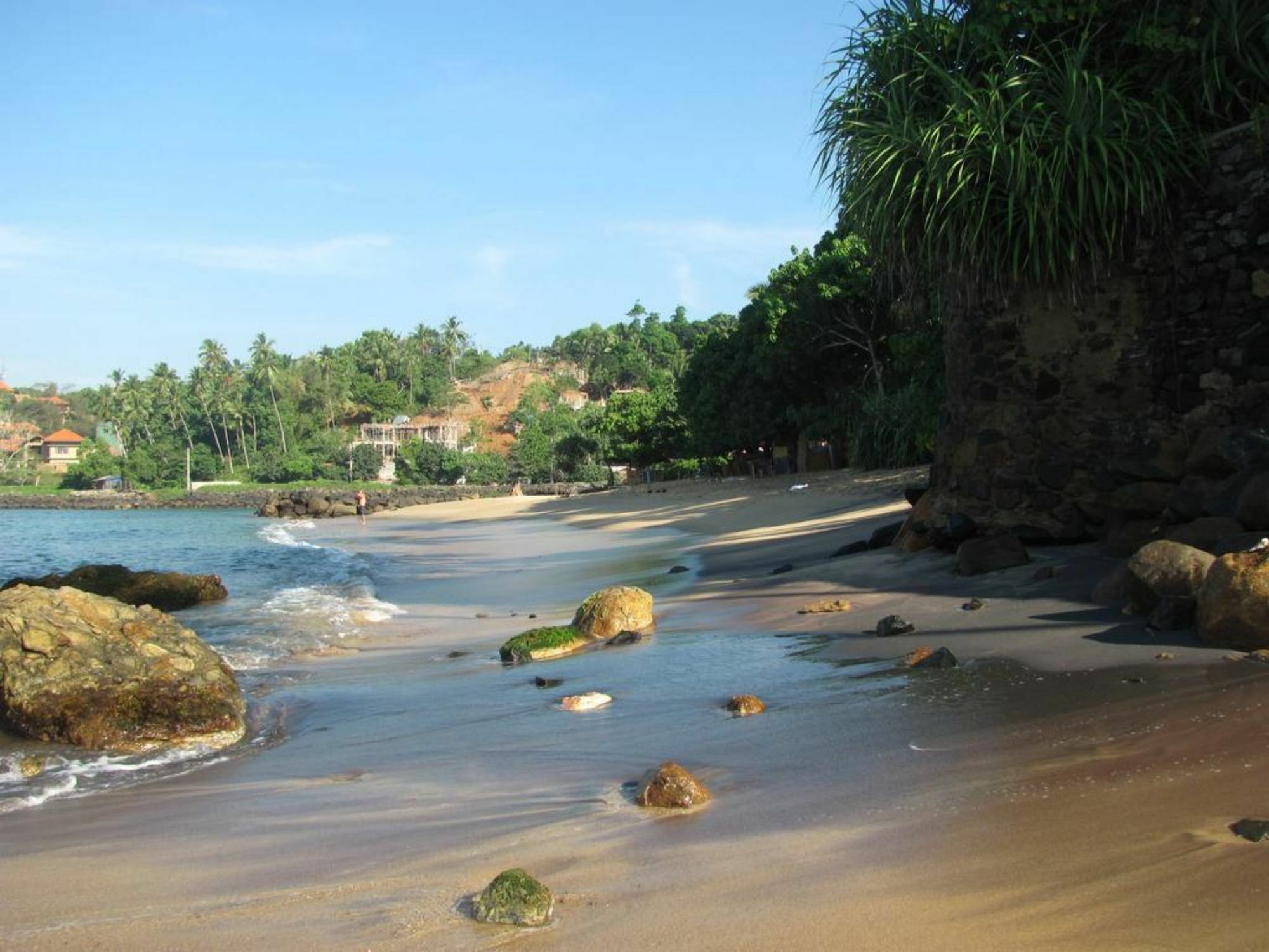 Horizon Inn By Oceanlife Surf Stay Weligama Exterior photo